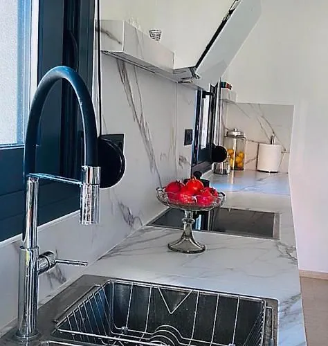 Дом отдыха No.21house. α House In Rio,patras