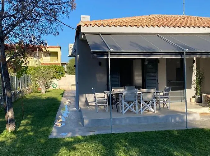 No.21house. α House In Rio,patras *