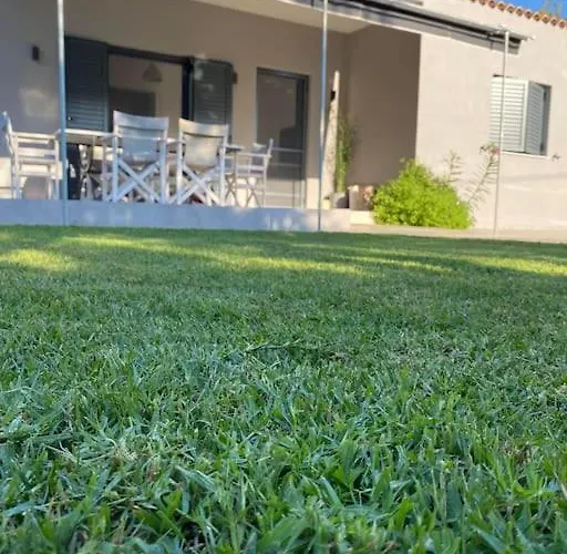 Дом отдыха No.21house. α House In Rio,patras Рио